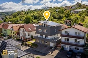 Prodej investičního rodinného domu se třemi byty a ateliérem - Luhačovice, cena 13700000 CZK / objekt, nabízí 