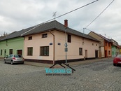 Prodej domu 3+1 ( 90 m2 ) s garáží, dílnou a terasou pozemek 188m, cena 3500000 CZK / objekt, nabízí 