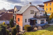 Rodinný dům 6+1 se zahradou a potenciálem dvou bytových jednotek - Sehradice u Luhačovic, cena 8912180 CZK / objekt, nabízí 